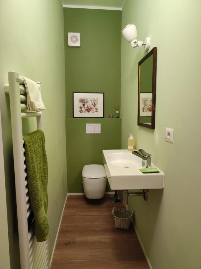 Casa Botta. Ampio Appartamento Luminoso E Confortevole Morbegno Luaran gambar