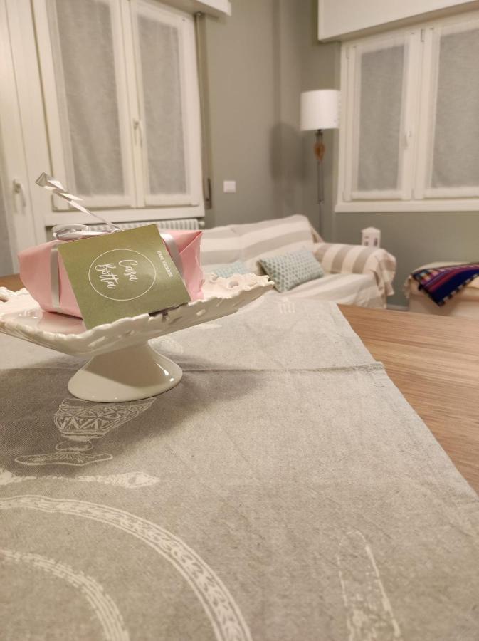 Casa Botta. Ampio Appartamento Luminoso E Confortevole Morbegno Luaran gambar
